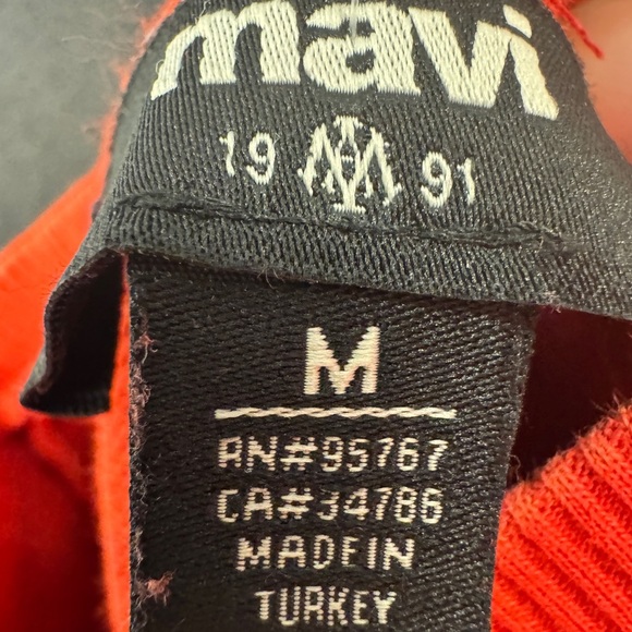 Mavi Sweatshirt Red - Picture 5 of 7